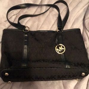 Michael kors purse